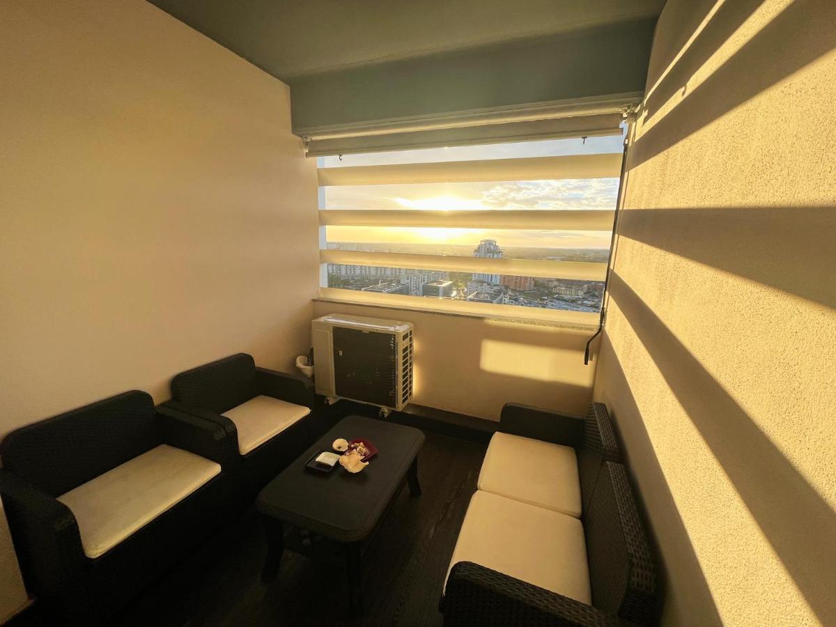 Elegante Bilocale Torre Pontina Apartment Латина Екстериор снимка